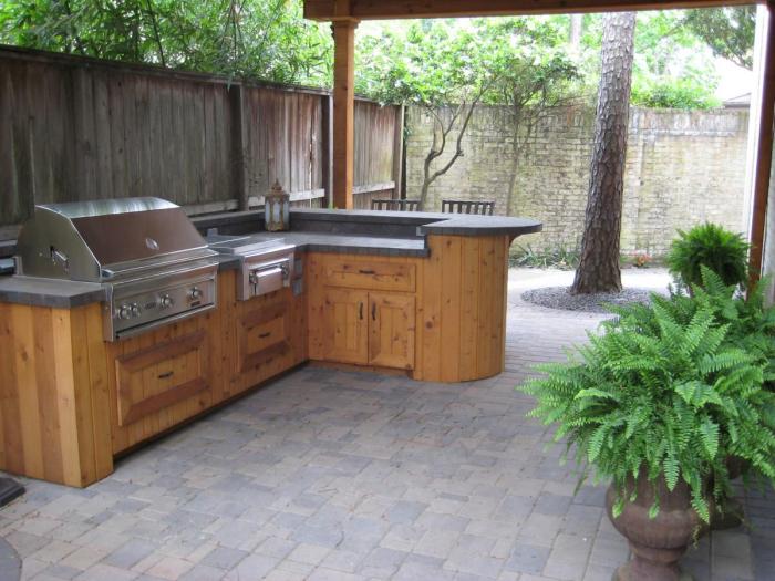 Patio deck contractors