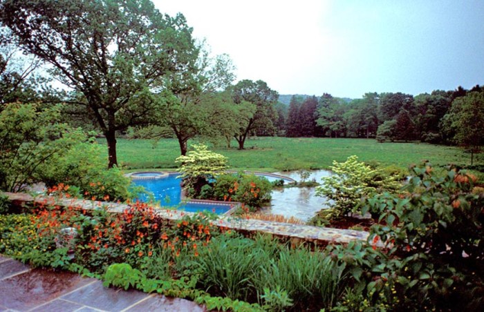 Landscape remodel near me